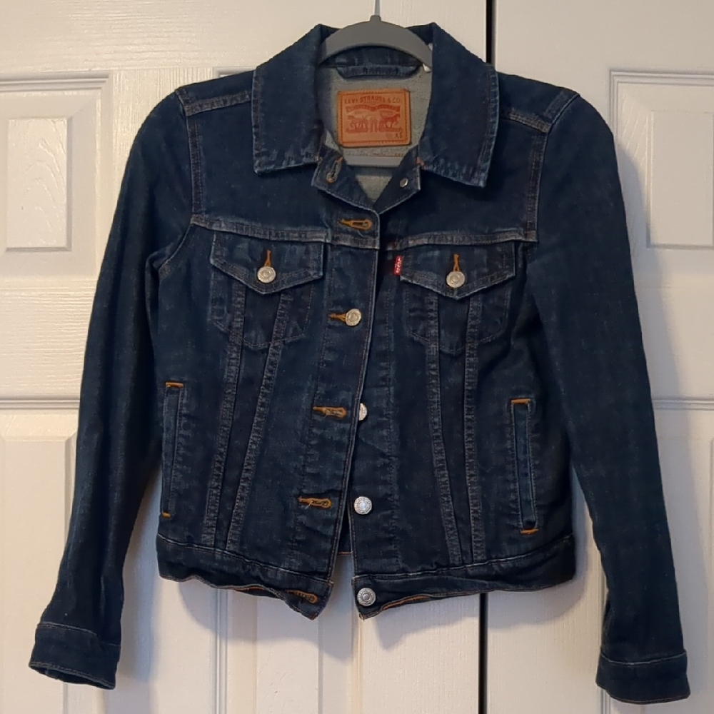 Levi's Classic Denim Jean Jacket